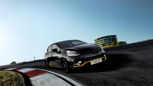 CLIO R.S.18: trkaći pedigre